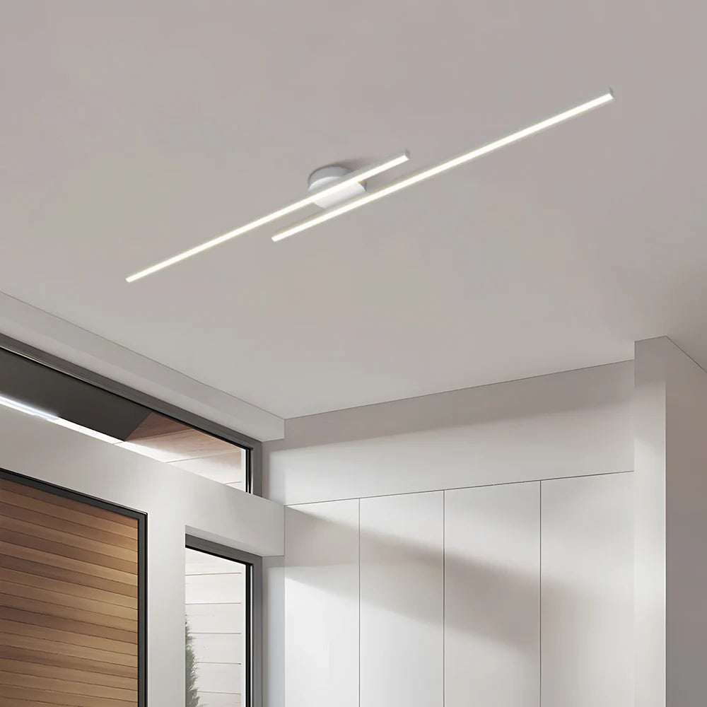 Moderne loftslampe i aluminium med lange bånd