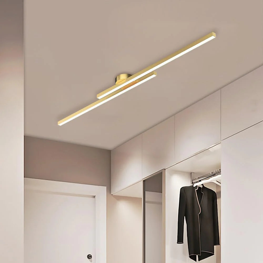 Moderne loftslampe i aluminium med lange bånd