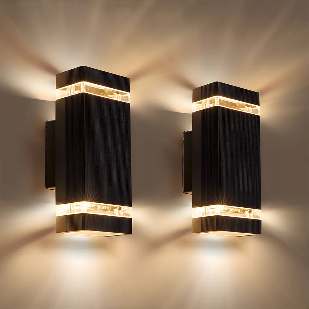 Lampada da parete per esterni moderna ed elegante