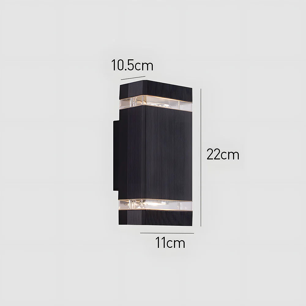 Lampada da parete per esterni moderna ed elegante