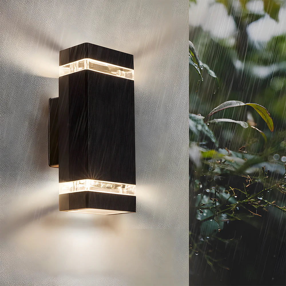 Lampada da parete per esterni moderna ed elegante