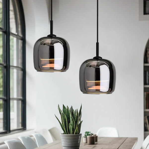 Glarefusion moderne sort glas pendel lys