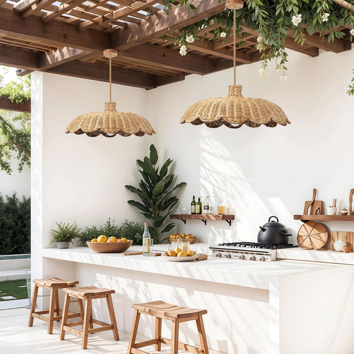 Retro Wave Rattan Pendant Light