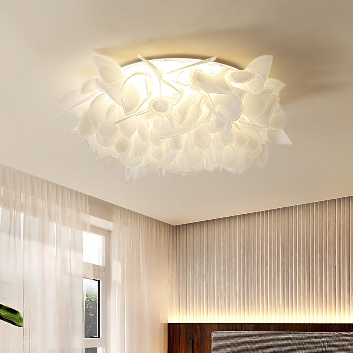 Plafoniera moderna a forma di petalo per camera da letto