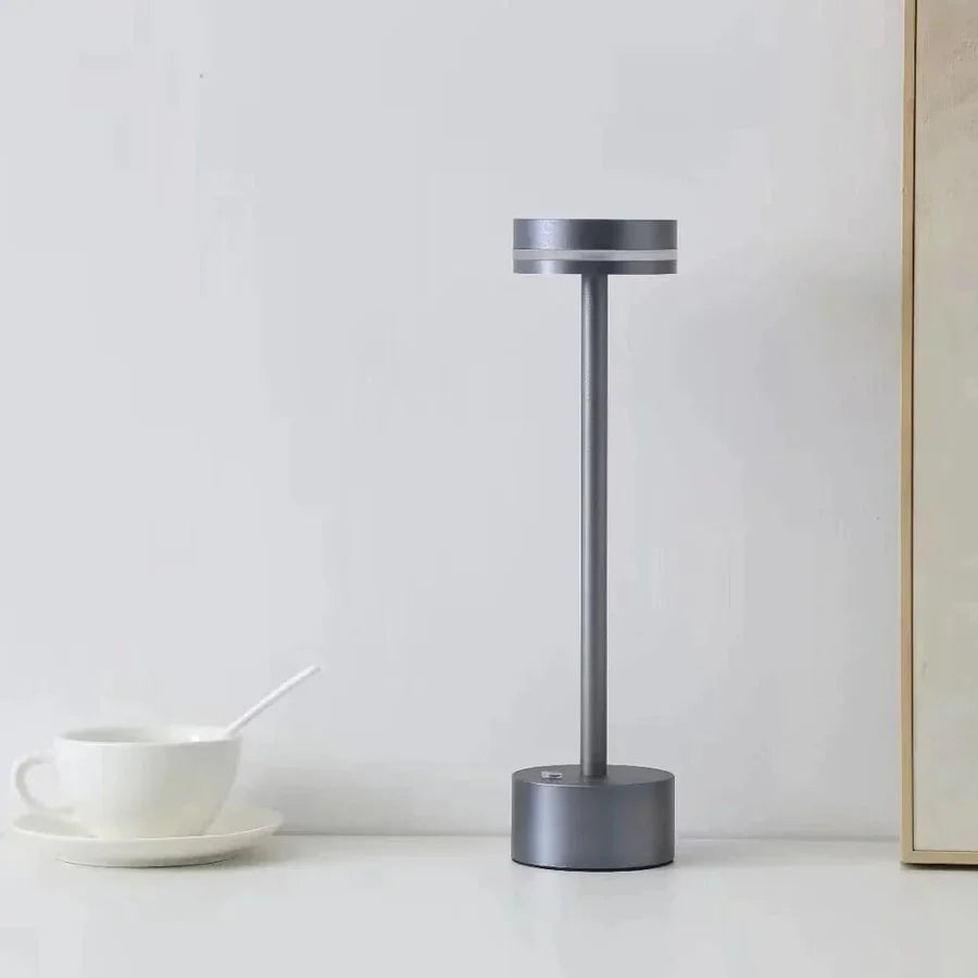 Moderne enkle soveværelse genopladelig berøringsbordlampe