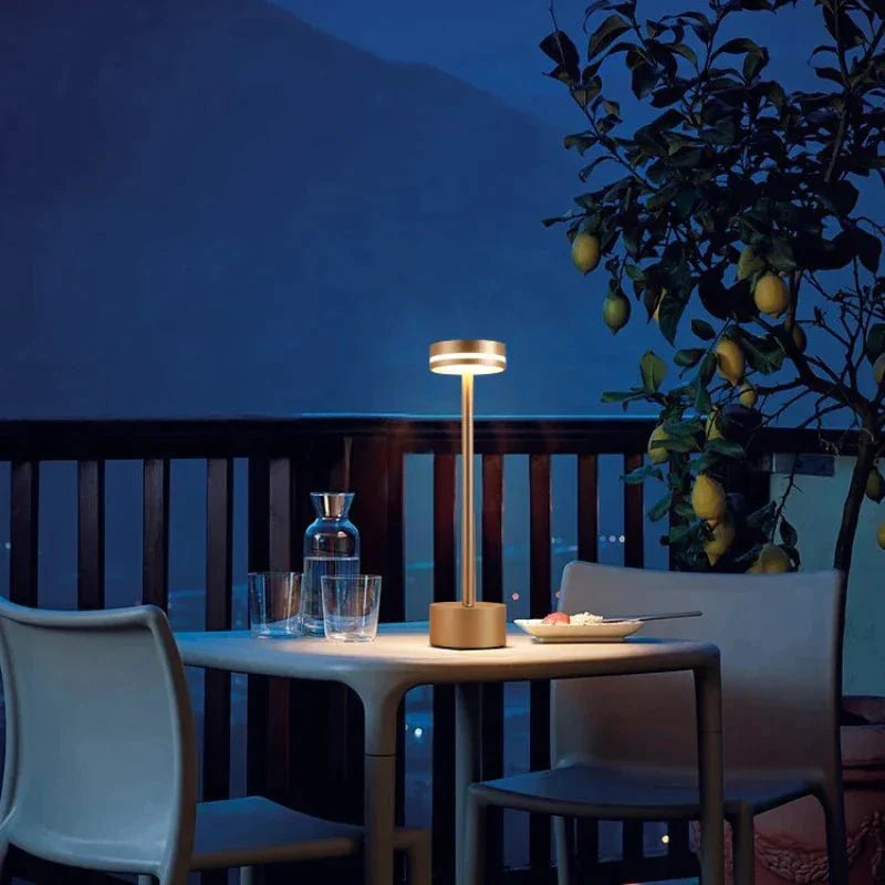 Moderne enkle soveværelse genopladelig berøringsbordlampe