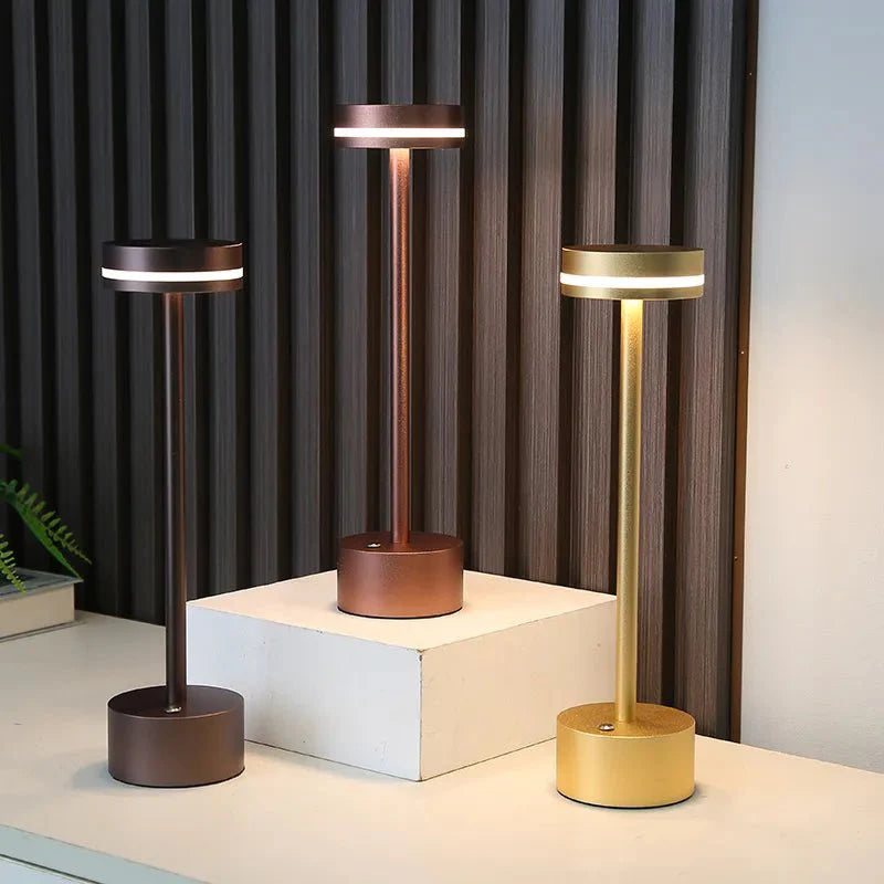 Moderne enkle soveværelse genopladelig berøringsbordlampe