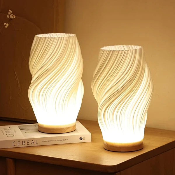 Chic spiralstribet skærm natlampe