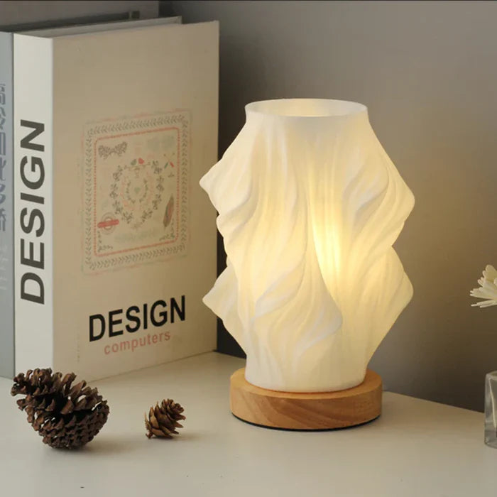 Chic spiralstribet skærm natlampe
