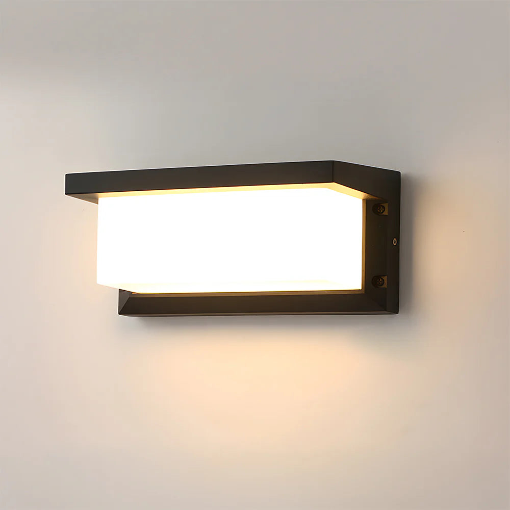 Lampada da parete per esterni a LED con sensore impermeabile semplice e moderna