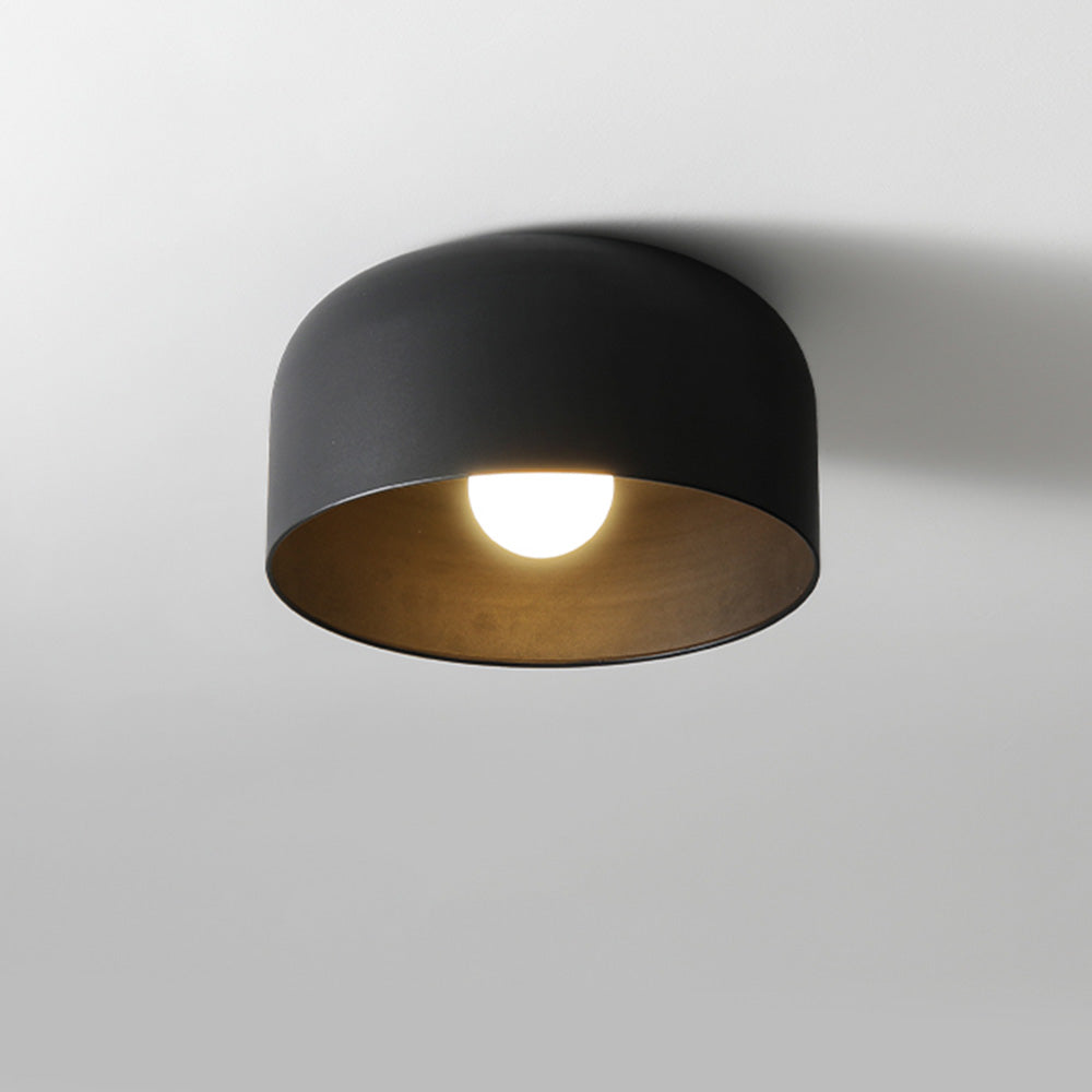Modern rund taklampa i metall