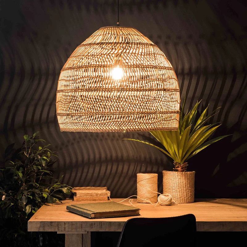 Lampada a sospensione moderna in rattan