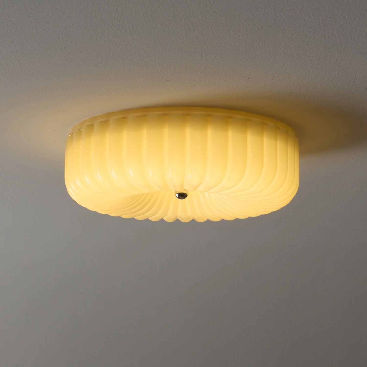 Plafonnier rond classique en verre Bauhaus